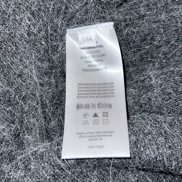 Leo and Ugo gray sweater with flower and crystal detail. Sz 1 - Picture 7 of 7